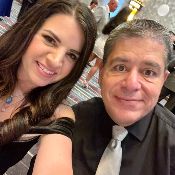 Meet your Posher, Heather - Picture 6 of 12